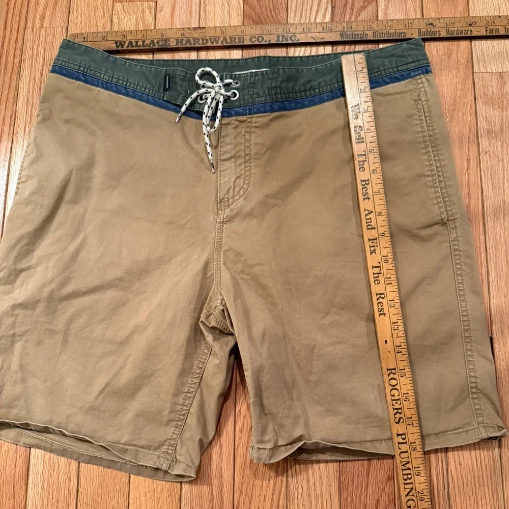 VTG Quiksilver Tan and Green Board Surf Shorts